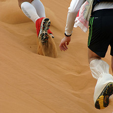 Cobi team běží Marathon des Sables v africké poušti!