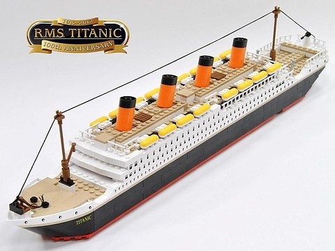 Titanic Cobi-1912
