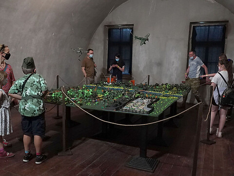"The Great Historical Collection" - exhibition of historical dioramas and models COBI!