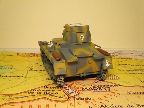 Niemiecki czołg lekki PzKpfw I Ausf. A model „Breda” z klocków COBI!