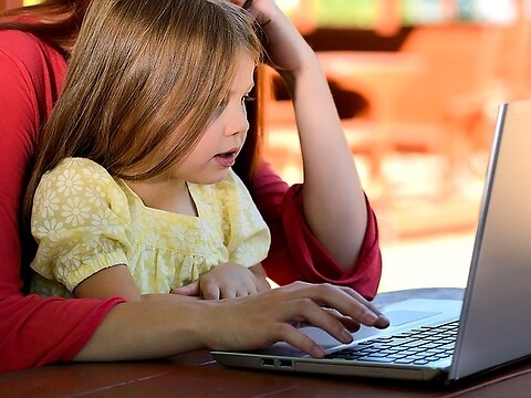 Sprawdzone sposoby na wyciągnięcie dzieci sprzed ekranów komputerów