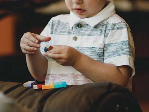 Zabawki rozwijające sprawność manualną