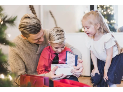 TOP10 pomysłów na prezent dla dziecka - znajdź oryginalny upominek na Mikołaja