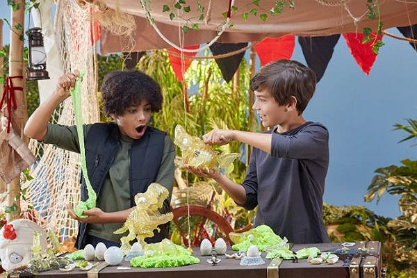 ZURU-07488  Smashers - Czaszka Gigant Dino Island