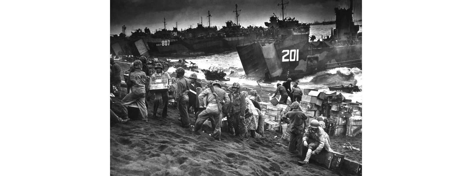 Historia z COBI. Bitwa o Iwo Jimę 1945 r., czyli niezwykle wysoka cena jaką przyszło zapłacić Amerykanom za strategicznie ważne lądowisko na Pacyfiku