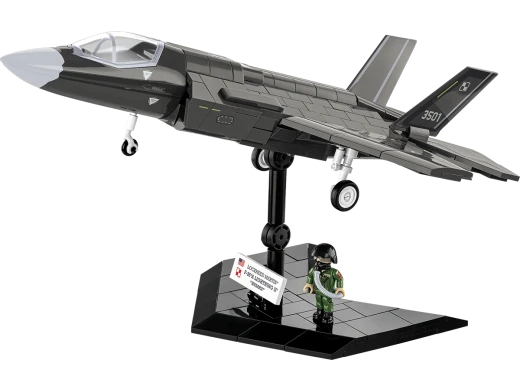 Rekordy z COBI. Niewidzialny Husarz, czyli jak F-35 Lightning II może zmienić polskie niebo?