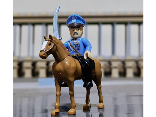 Figurka Marszałka Piłsudskiego na Kasztance gratis