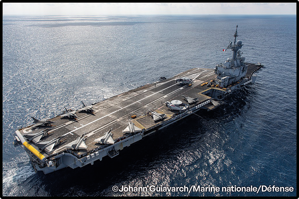 Charles de Gaulle Aircraft Carrier (R91) - fot. 9
