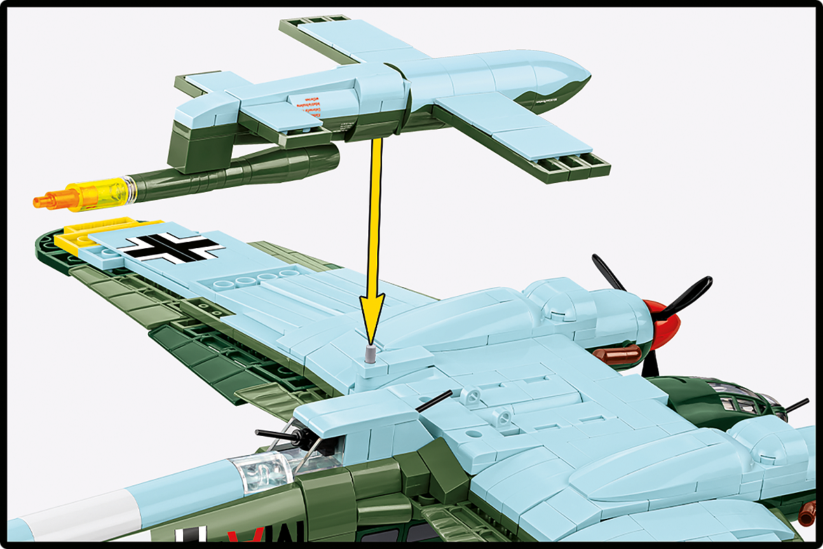 Heinkel HE 111 H-22 with V1 Flying Bomb - Executive Edition - fot. 6