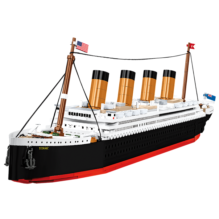 RMS Titanic 1:450